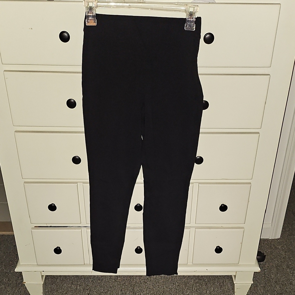 Time and Tru Dark Leggings 💓4/$25